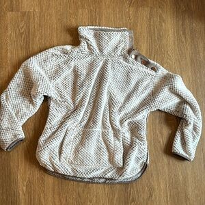 Cozy Cream Quilted Women's Jacket